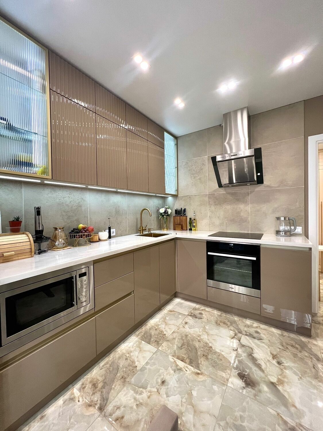 Кухня МДФ в эмали «Модесто»